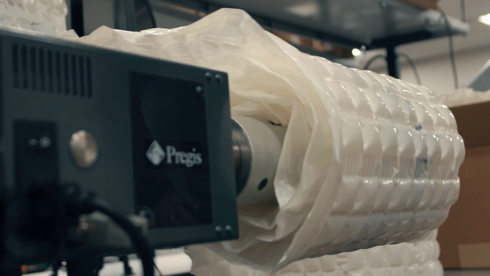 Plastic packaging material on roll